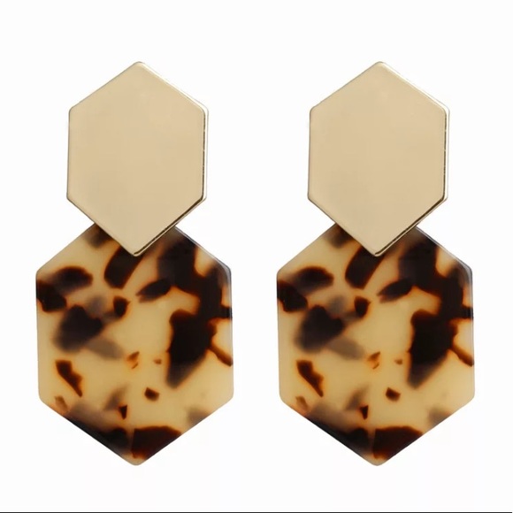 Anthropologie Jewelry - ✨Host Pick🆕 Anthro BaubleBar Resin Drop Earrings!